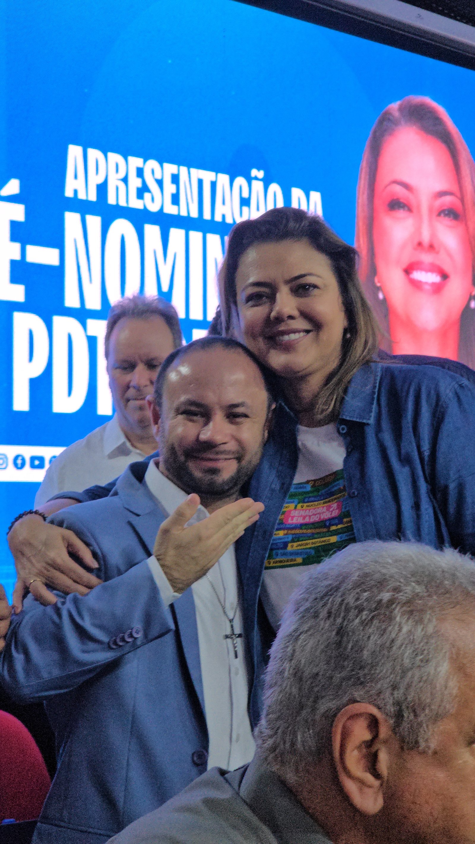 Participação na Assembléia pré-campanha Leila do Vôlei